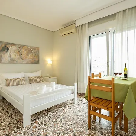 Sonnenhaus Olympiakí Aktí