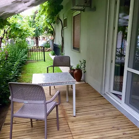 Sonnenhaus Olympiakí Aktí